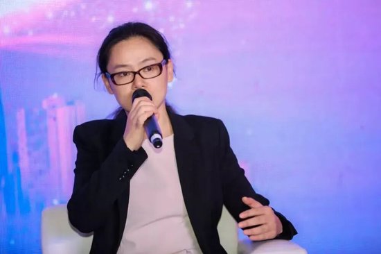  中行纽约巴黎分行换帅；任立肖立军履新重任。 企业服务 中行纽约巴黎分行换帅；任立肖立军履新重任。 企业服务