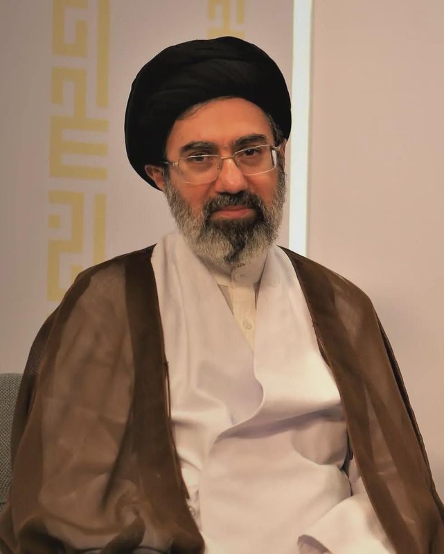  伊朗新领袖险遭导弹袭击；外出片刻，死里逃生。 新闻 伊朗新领袖险遭导弹袭击；外出片刻，死里逃生。 新闻 伊朗新领袖险遭导弹袭击；外出片刻，死里逃生。 新闻 伊朗新领袖险遭导弹袭击；外出片刻，死里逃生。 新闻