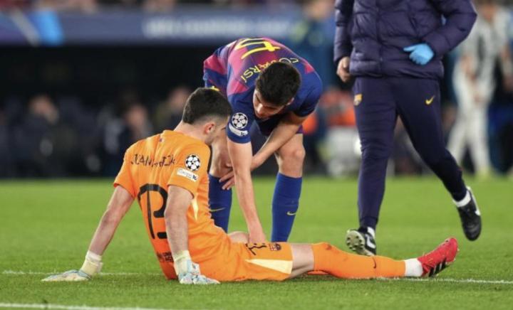  欧冠激战中突发状况；霍安-加西亚小腿疼痛离场；巴萨更衣室传来积极信号。 体育新闻 欧冠激战中突发状况；霍安-加西亚小腿疼痛离场；巴萨更衣室传来积极信号。 体育新闻 欧冠激战中突发状况；霍安-加西亚小腿疼痛离场；巴萨更衣室传来积极信号。 体育新闻