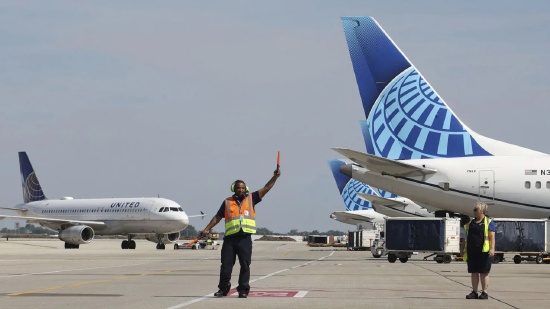  美联航客舱革新启动；减少普通座位数量，高端空间显著扩展。 新闻 美联航客舱革新启动；减少普通座位数量，高端空间显著扩展。 新闻 美联航客舱革新启动；减少普通座位数量，高端空间显著扩展。 新闻