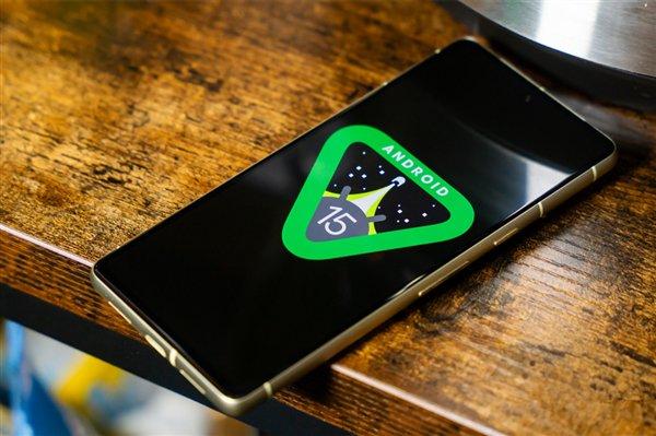  废旧手机回收市场火热升温；存储芯片需求推动价格显著上涨；市民变现机会增多。 IT技术 废旧手机回收市场火热升温；存储芯片需求推动价格显著上涨；市民变现机会增多。 IT技术 废旧手机回收市场火热升温；存储芯片需求推动价格显著上涨；市民变现机会增多。 IT技术