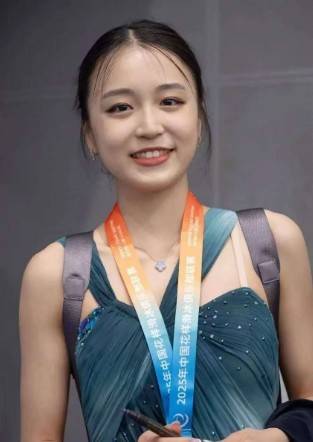  【深度人物志】家国情怀的冰上践行：归国运动员朱易的抉择启示录 情感心理