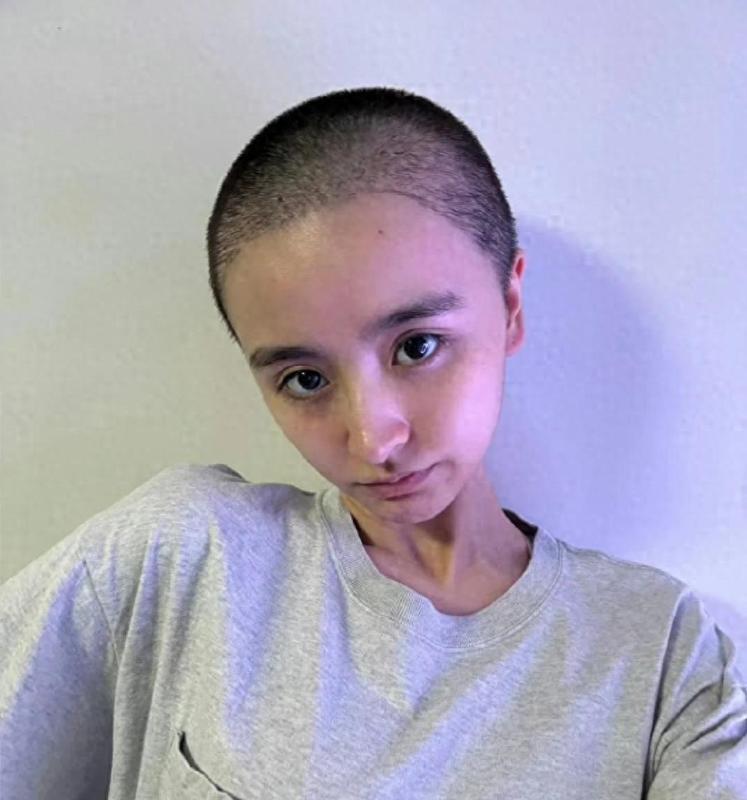  那个眼里有光的女孩，怎么变成了这样？ 情感心理