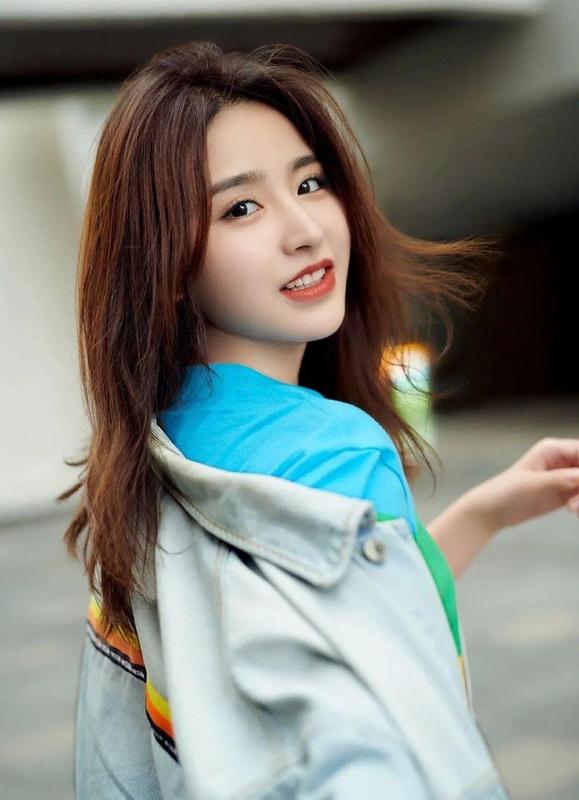  那个眼里有光的女孩，怎么变成了这样？ 情感心理