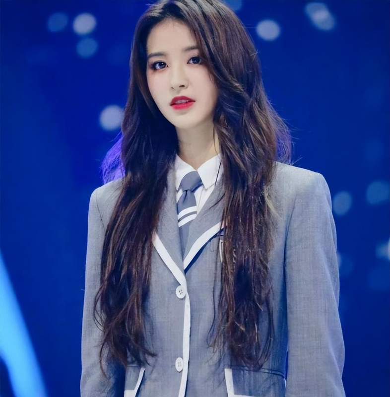  那个眼里有光的女孩，怎么变成了这样？ 情感心理