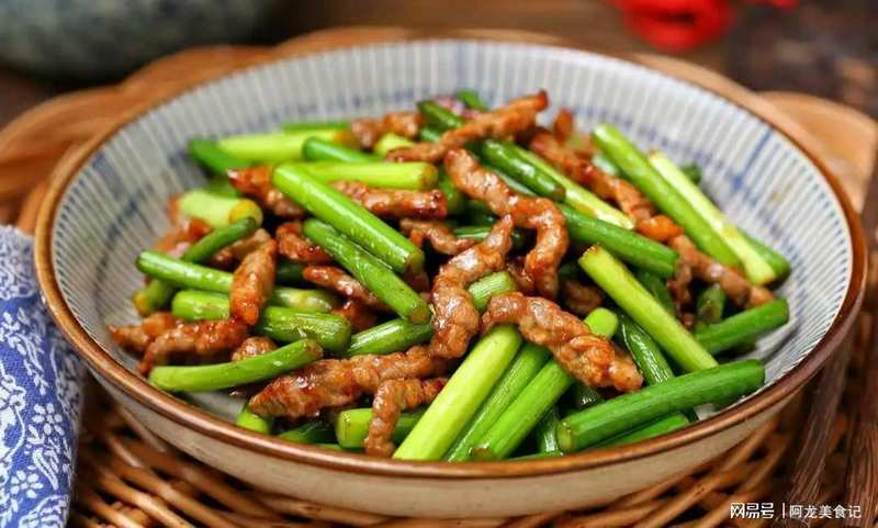  【深度拆解】蒜苔炒制核心壁垒：蜡质层结构与热传导机制的科学解析 家电市场